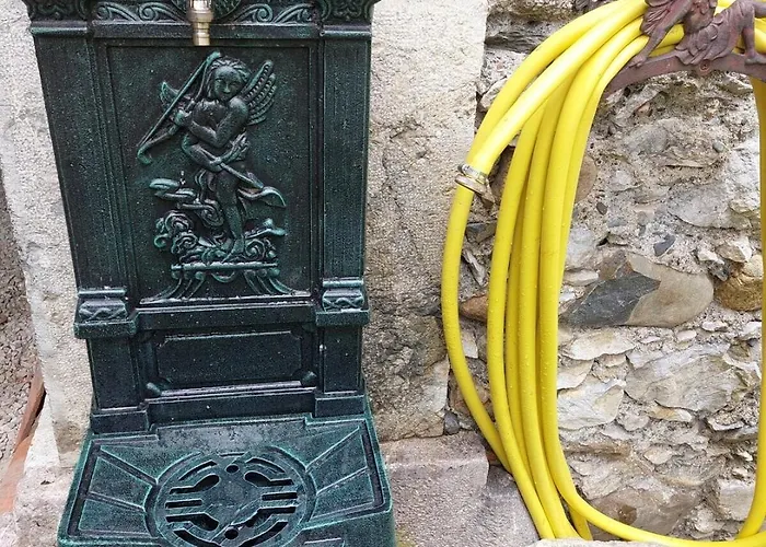 Alojamento de Acomodação e Pequeno-almoço Le Repos Du Poete Nestier