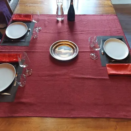 Bed & Breakfast Superbe Maison De 1785, Table D'hote, Bain A Remous, Massages Nestier