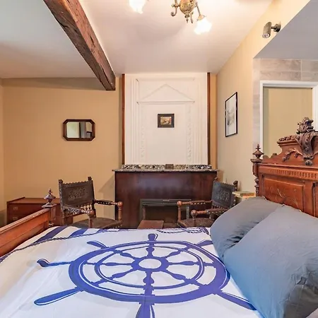 Superbe Maison De 1785, Table D'hôte, Bain à Remous, Massages 3*