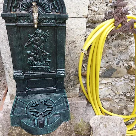 Bed & Breakfast Le Repos Du Poete, Table D'hote, Bain A Remous, Massages Nestier