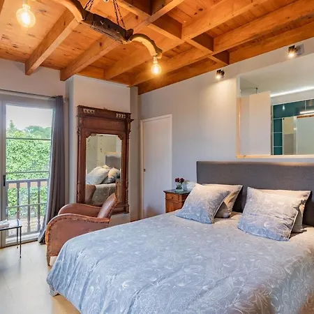 Superbe Maison De 1785, Table D'hôte, Bain à Remous, Massages