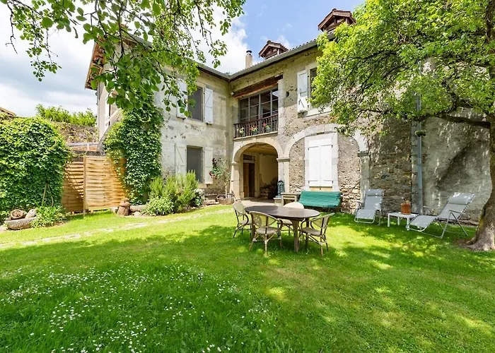 Superbe Maison De 1785, Table D'hôte, Bain à Remous, Massages 3* Nestier