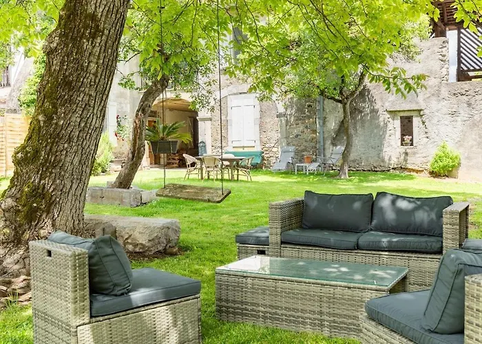 Superbe Maison De 1785, Table D'hôte, Bain à Remous, Massages 3*